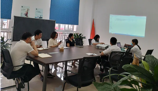 鼎和财险黔东南中心支公司转达关于召开网络安全保障工作的会议