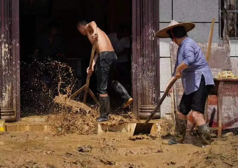 风雨无情&middot;国寿有爱&mdash;&mdash;中国人寿黔东南分公司暖心赔付