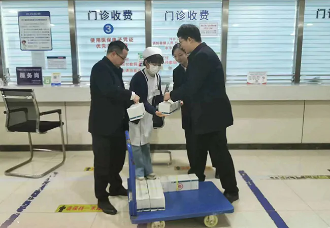 贵阳银行黔东南分行兑换零币暖人心