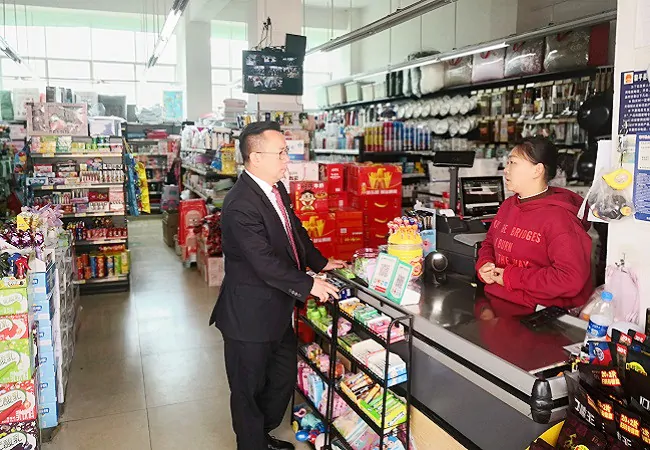 黎平农商银行：进千企  入万户  惠企利民助发展