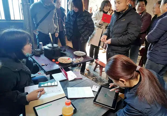 邮储银行镇远县支行：金融&ldquo;活水&rdquo;润春耕 叩开深山致富门