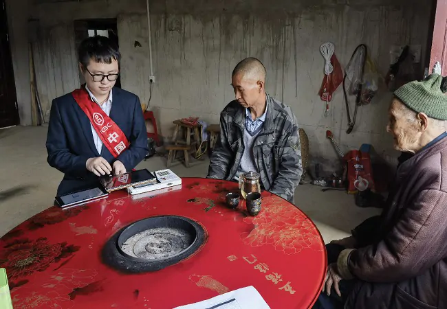 工商银行岑巩支行： 上山下乡为民服务 绘就乡村振兴美丽画卷