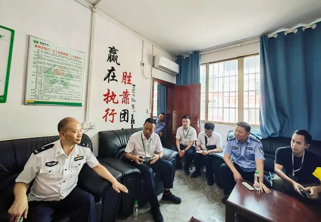 沈军到台盘信用社开展安全工作例行检查