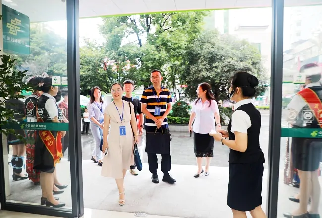 邮储银行黔东南州分行营业部顺利完成&ldquo;千佳示范单位&rdquo;复检验收