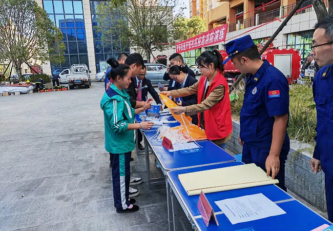 凯里农商银行：保护个人信息 谨防网络诈骗