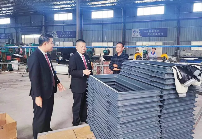 榕易贷 支持实体经济发展.jpg