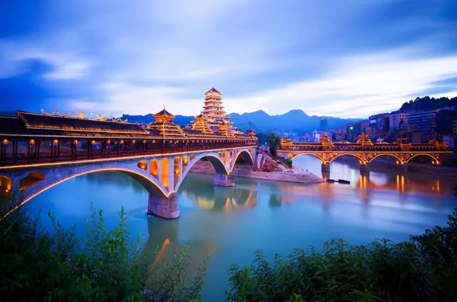 农发行锦屏县支行：守护一江碧水 绘就生态新画卷