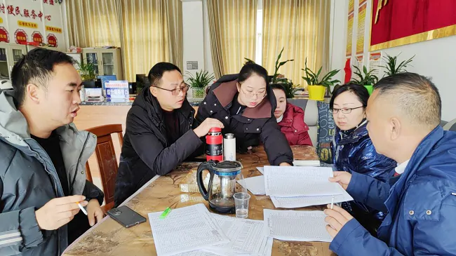 岑巩农信联社&ldquo;三进&rdquo;精准对接金融服务