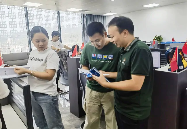 农发行从江县支行走进企业积极开展存款保险宣传活动