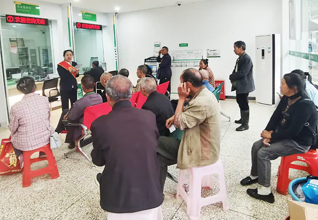 黄平农商银行一碗水支行：多元举措普及存款保险 立体筑牢金融安全屏障