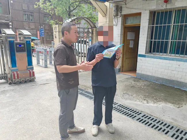 人保财险黔东南台江支公司:开展&ldquo;保险+安全&rdquo;进校园活动