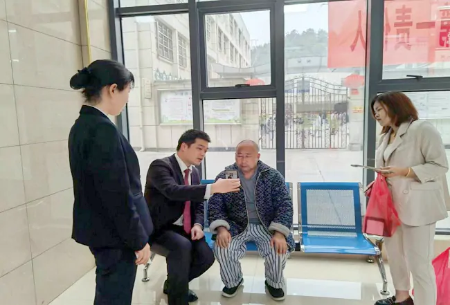 &ldquo;百姓银行&rdquo;的暖心足迹：岑巩农信联社服务山乡的金融实践