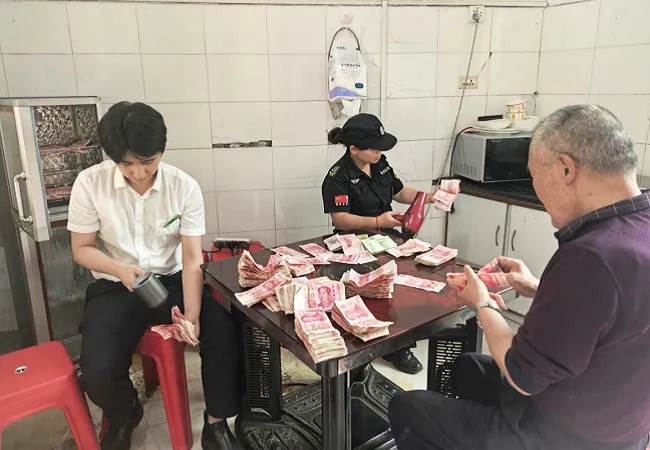 麻江农商银行：汛后纾困暖人心 农商服务显担当