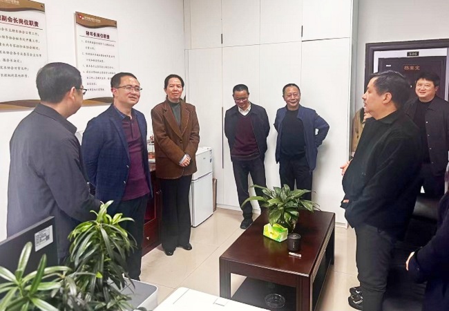 节后慰问鼓干劲  凝心聚力启新程